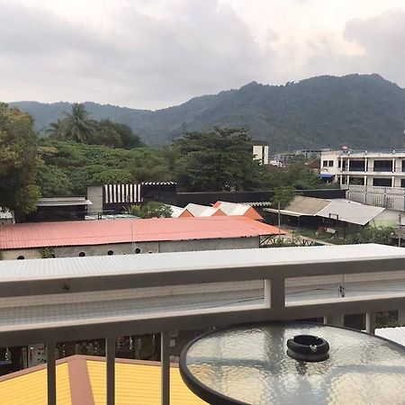 Отель Praew Mansion Камала Экстерьер фото